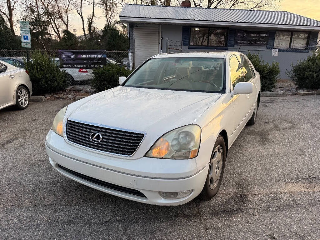 Lexus LS