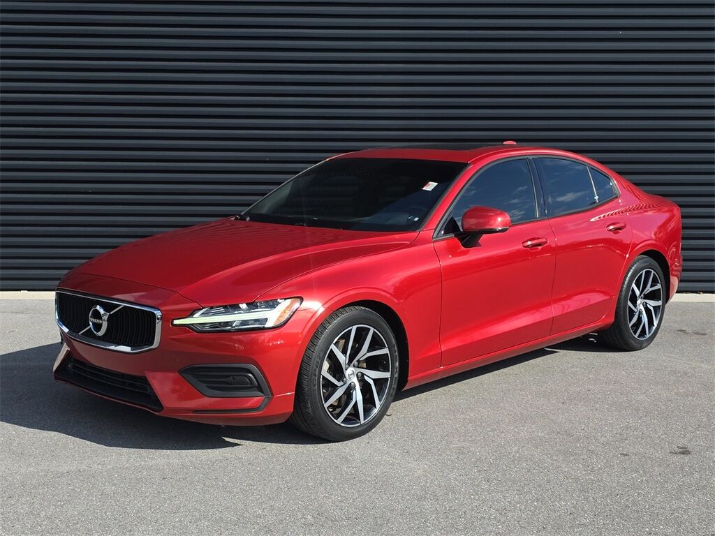 2020 VOLVO S60
