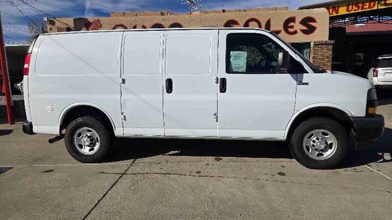 2019 CHEVROLET Express