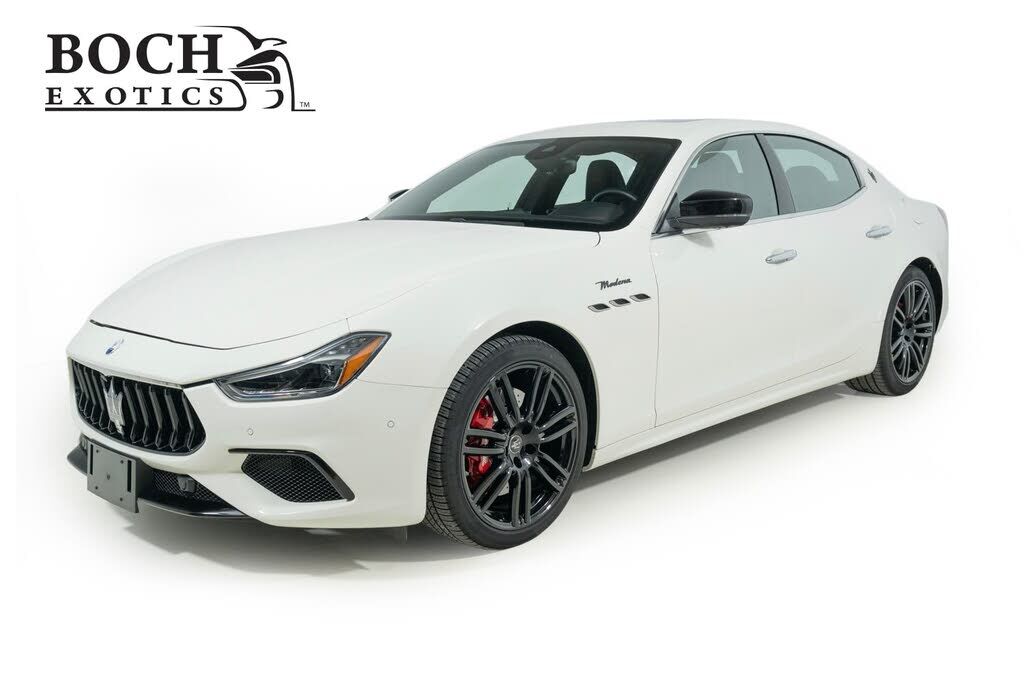 2024 MASERATI Ghibli