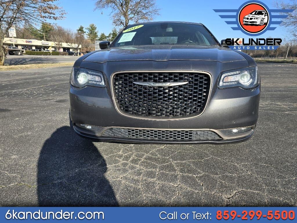 2017 CHRYSLER 300