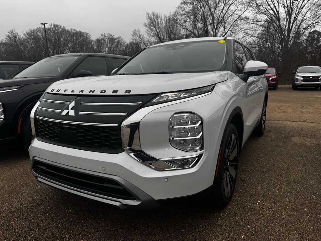 2026 MITSUBISHI Outlander