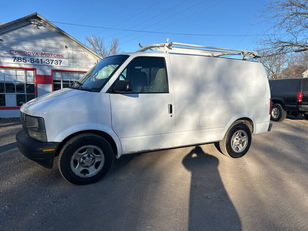 Chevrolet Astro Van