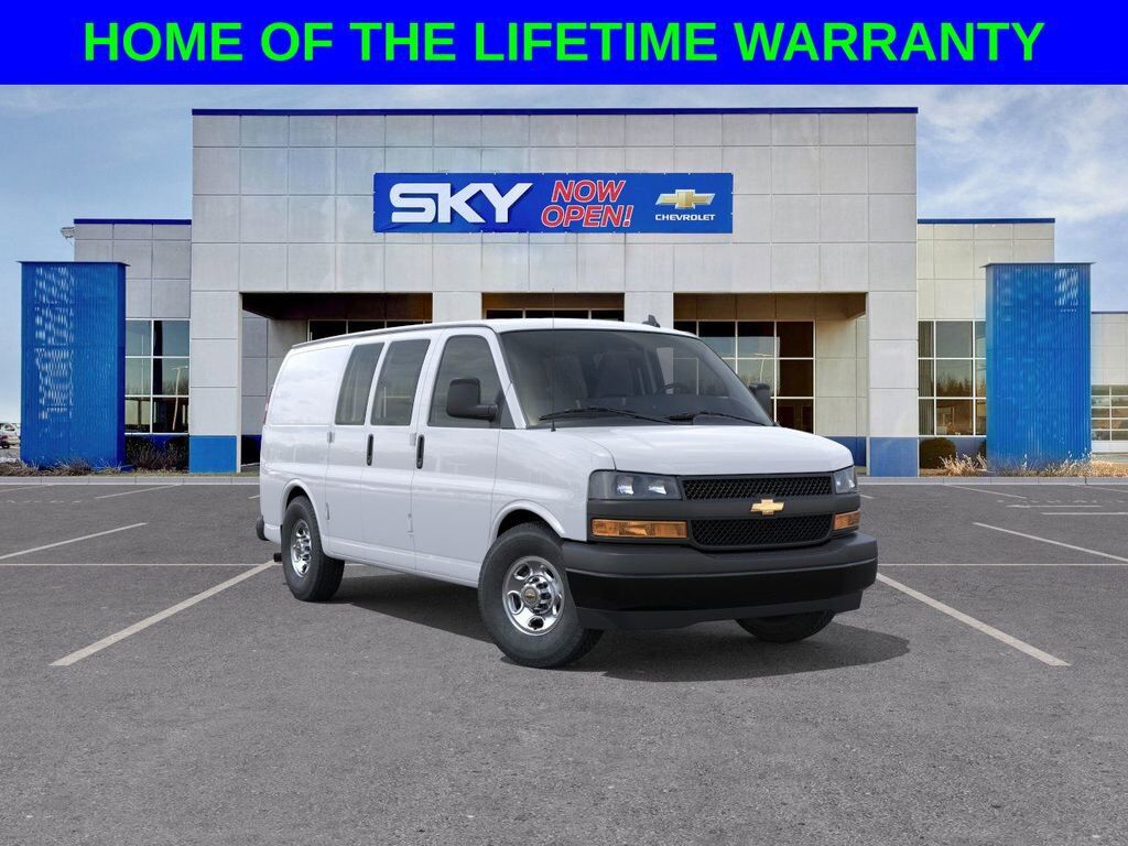 2025 CHEVROLET Express