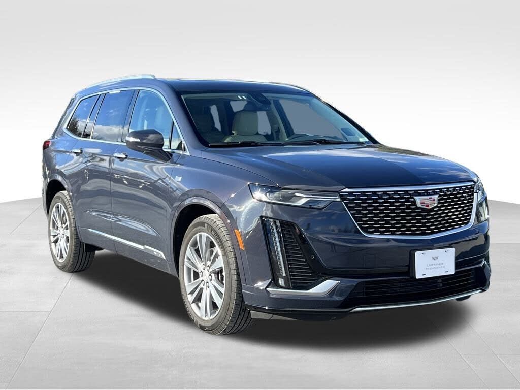 2025 CADILLAC XT6