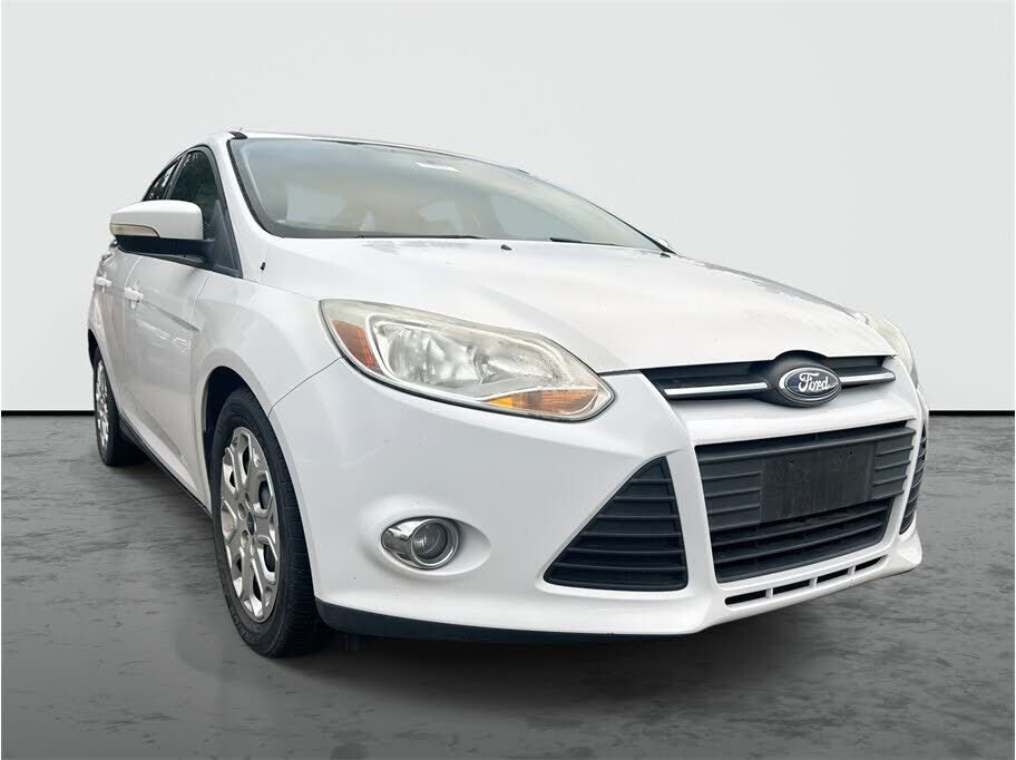 2012 FORD Focus