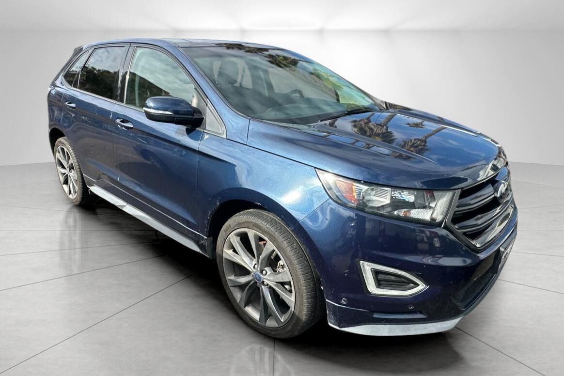 2017 FORD Edge