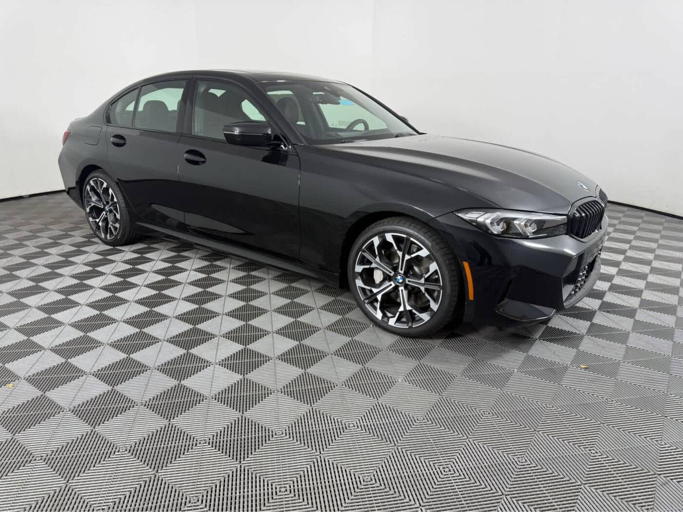 2026 BMW 330i