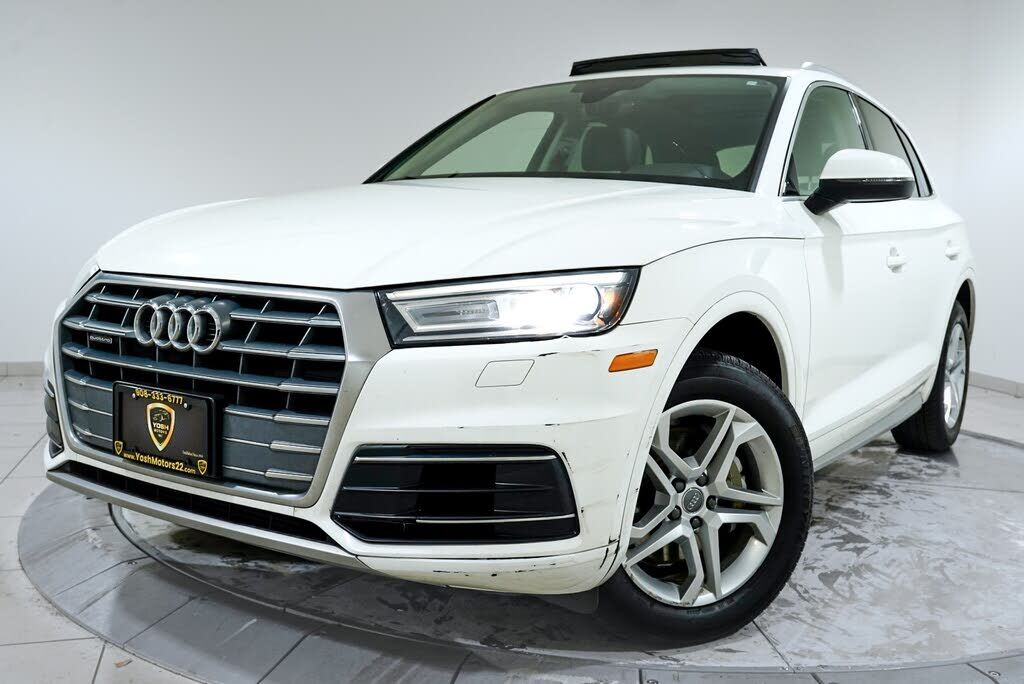2019 AUDI Q5
