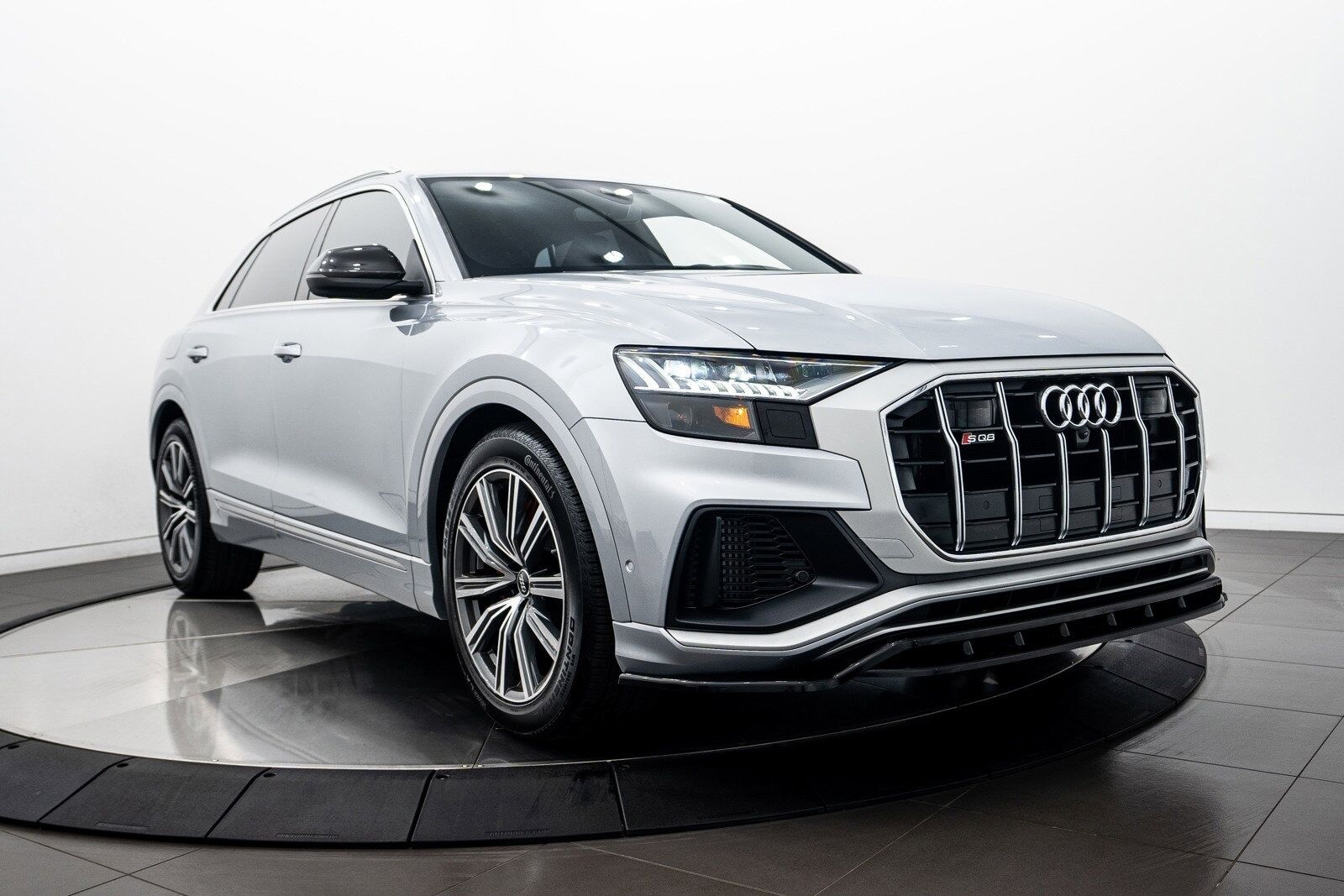 2022 Audi SQ8