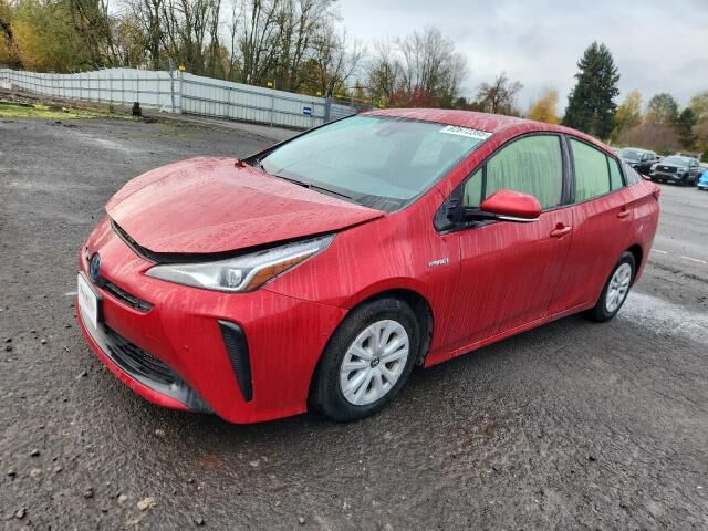 2019 TOYOTA PRIUS