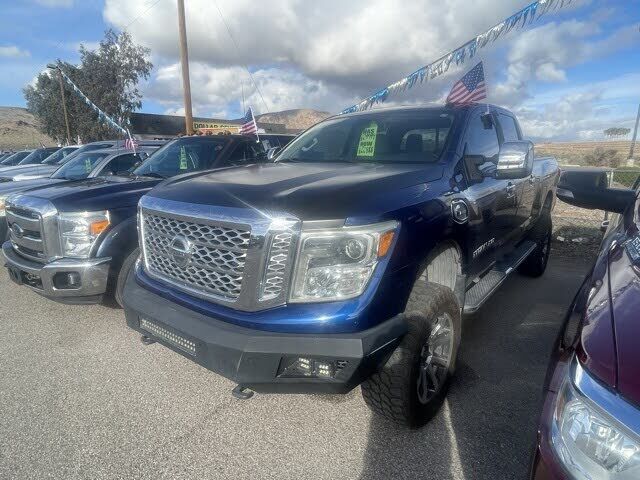 Nissan Titan