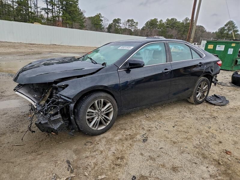 2017 TOYOTA Camry