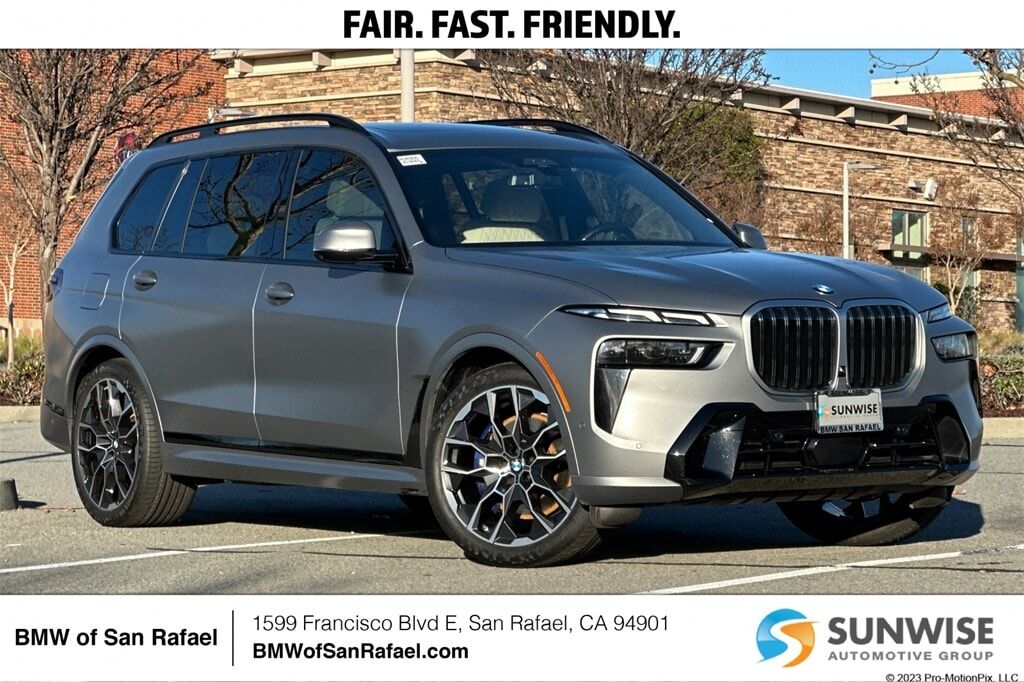 2023 BMW X7