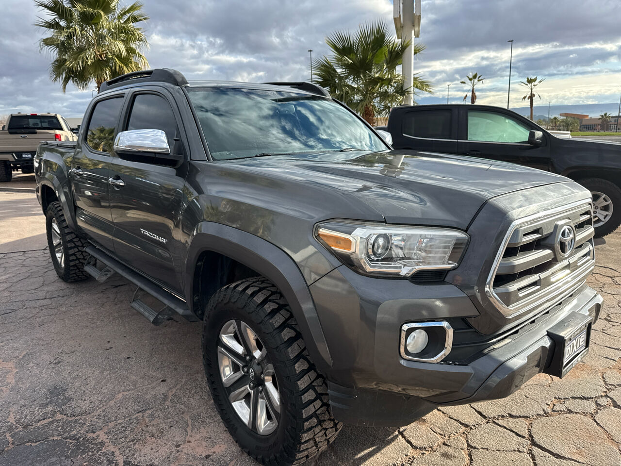 2016 TOYOTA Tacoma