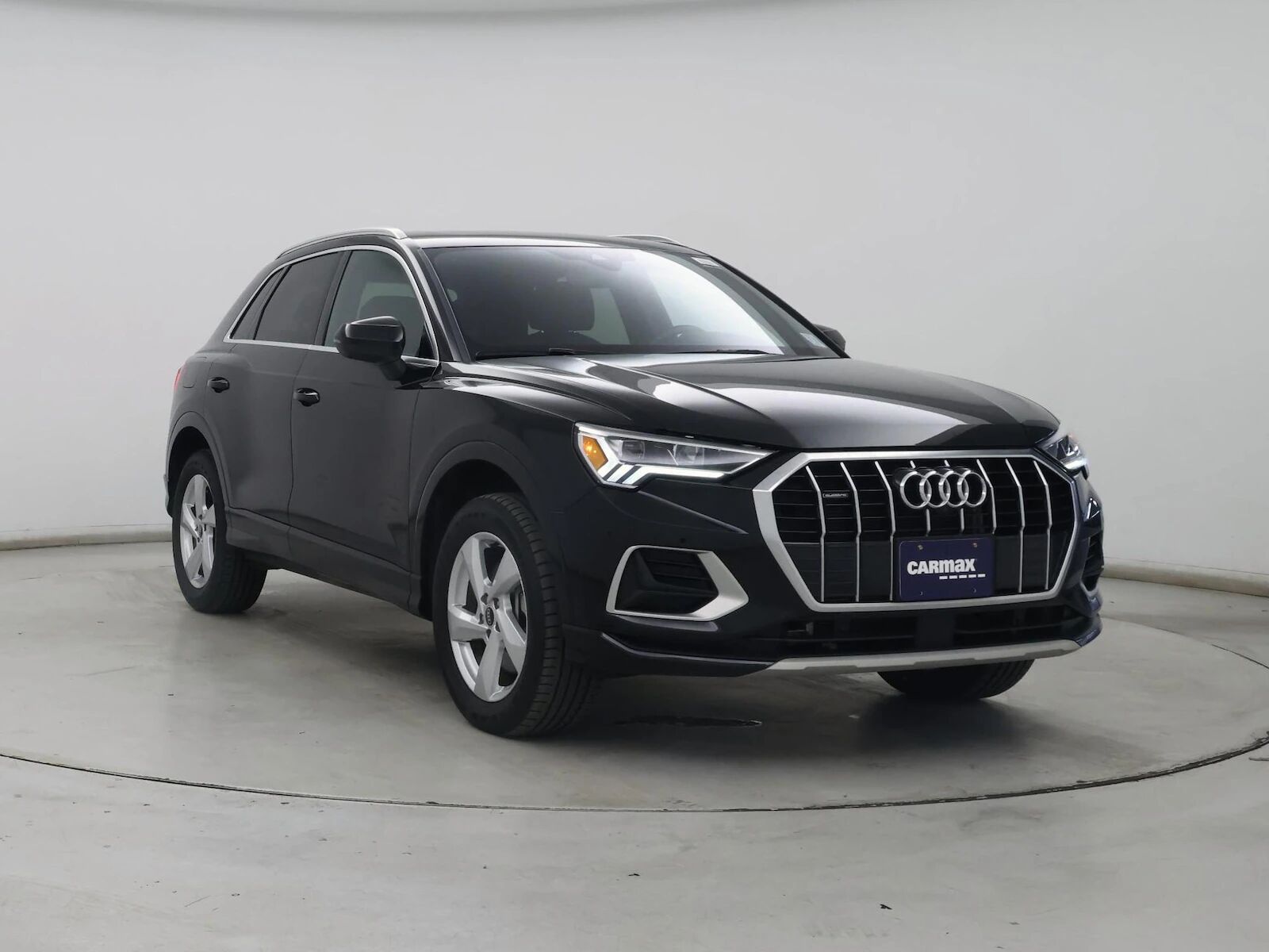 2022 Audi Q3