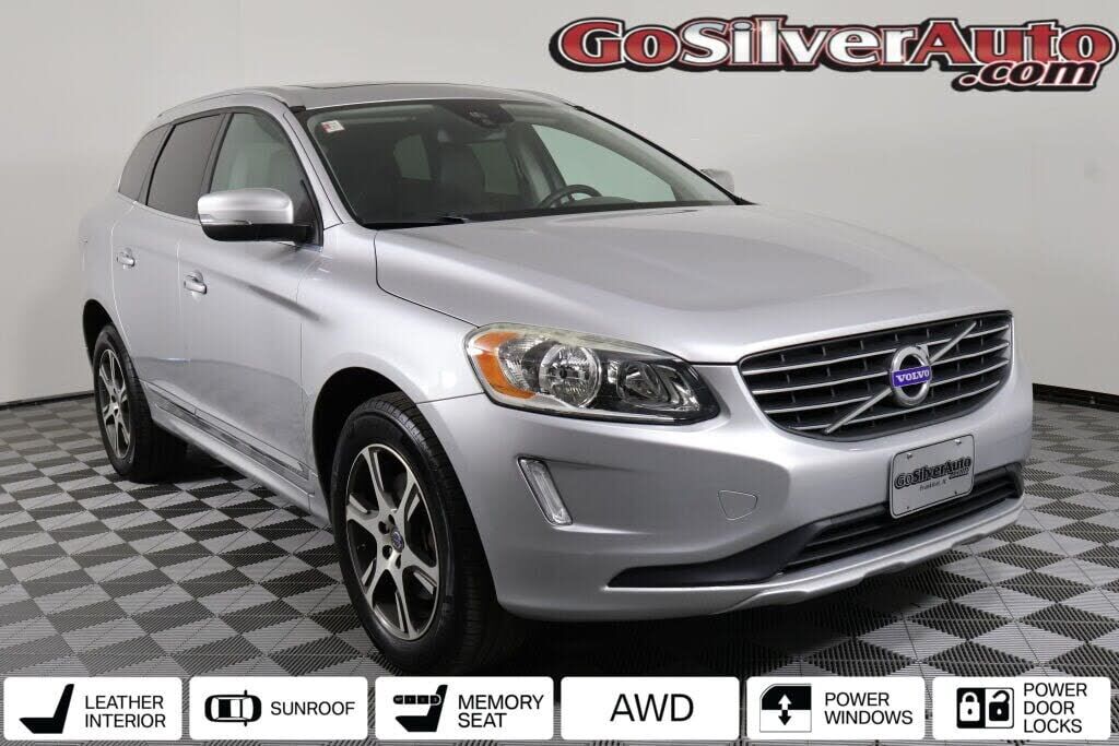 2015 VOLVO XC60