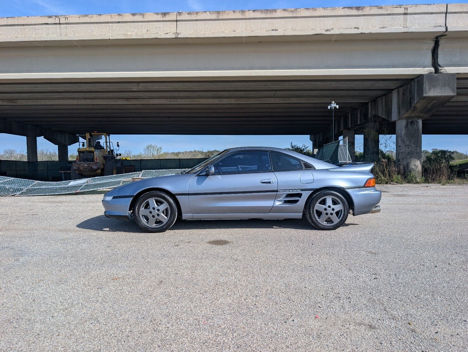 Toyota MR2