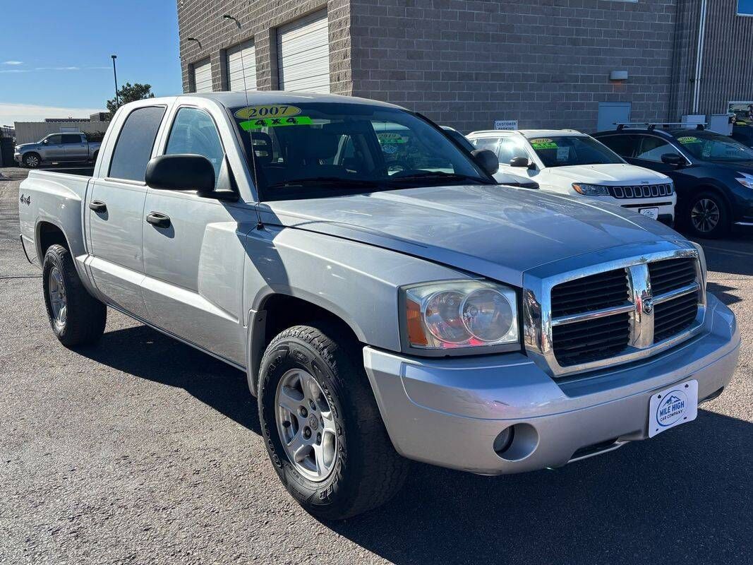 2007 DODGE Dakota
