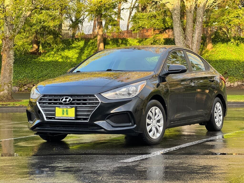 2021 HYUNDAI Accent