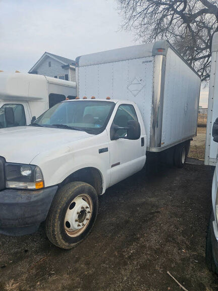 2004 FORD F-450