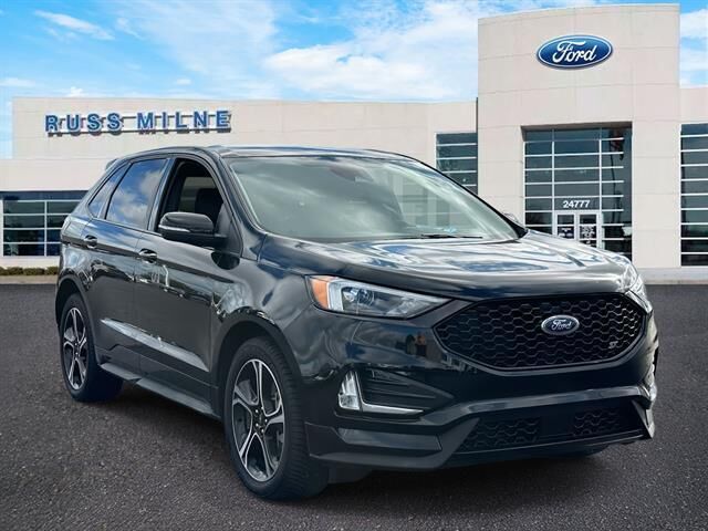 2022 FORD Edge