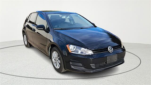 2016 VOLKSWAGEN Golf