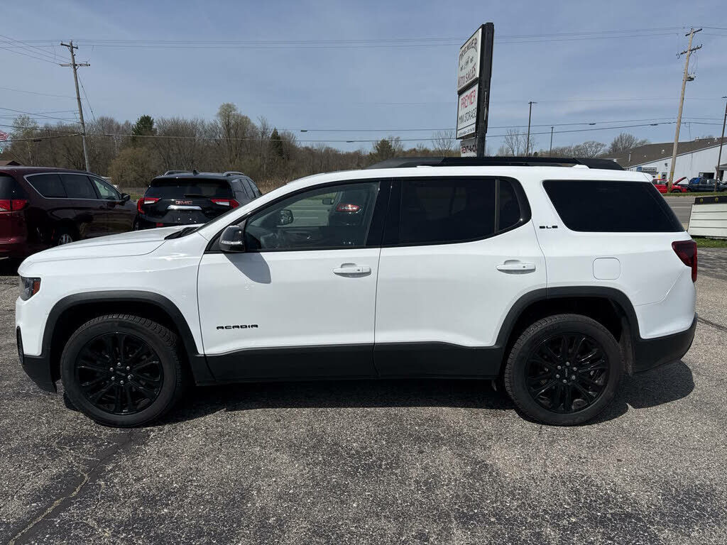 2023 GMC Acadia