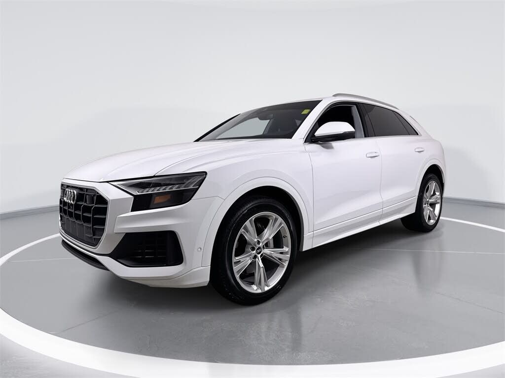 2023 AUDI Q8