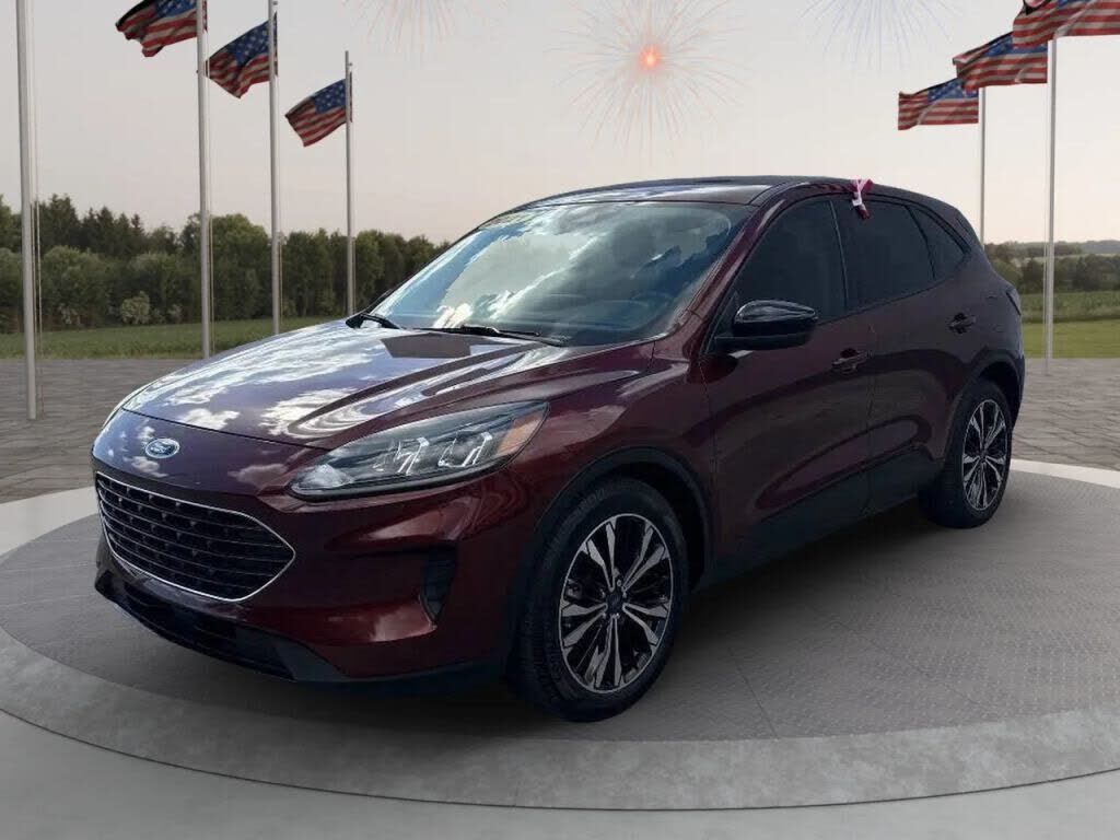 2021 FORD Escape