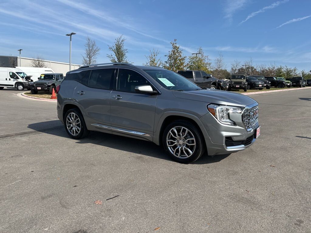 2024 GMC Terrain