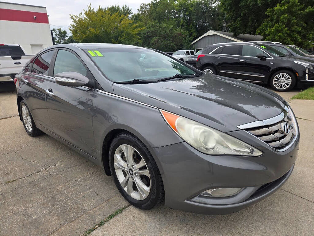 2011 HYUNDAI Sonata