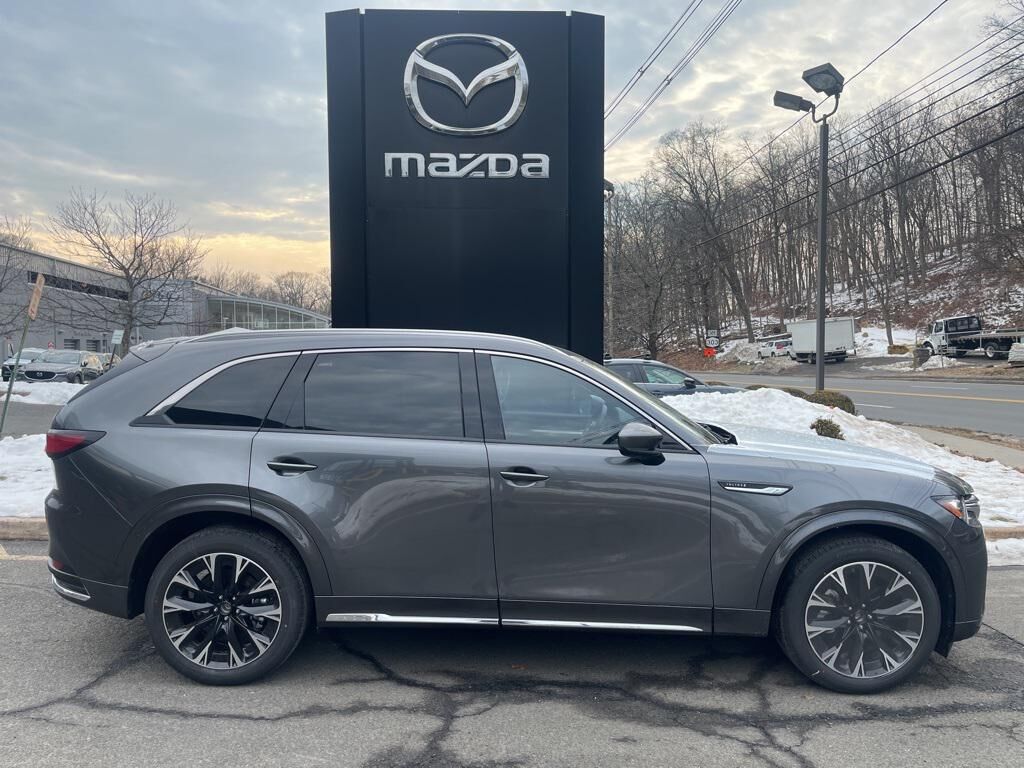 2026 MAZDA CX-90