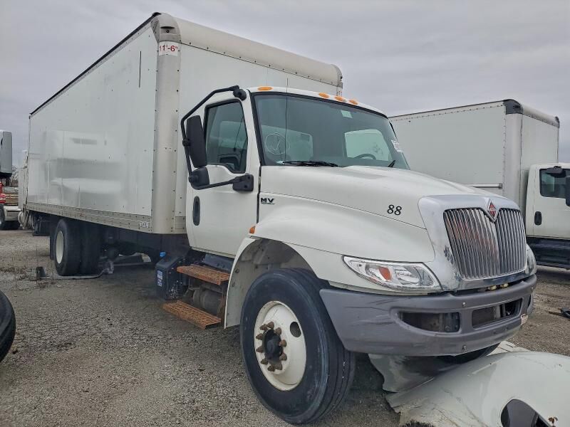 2020 INTERNATIONAL MV607