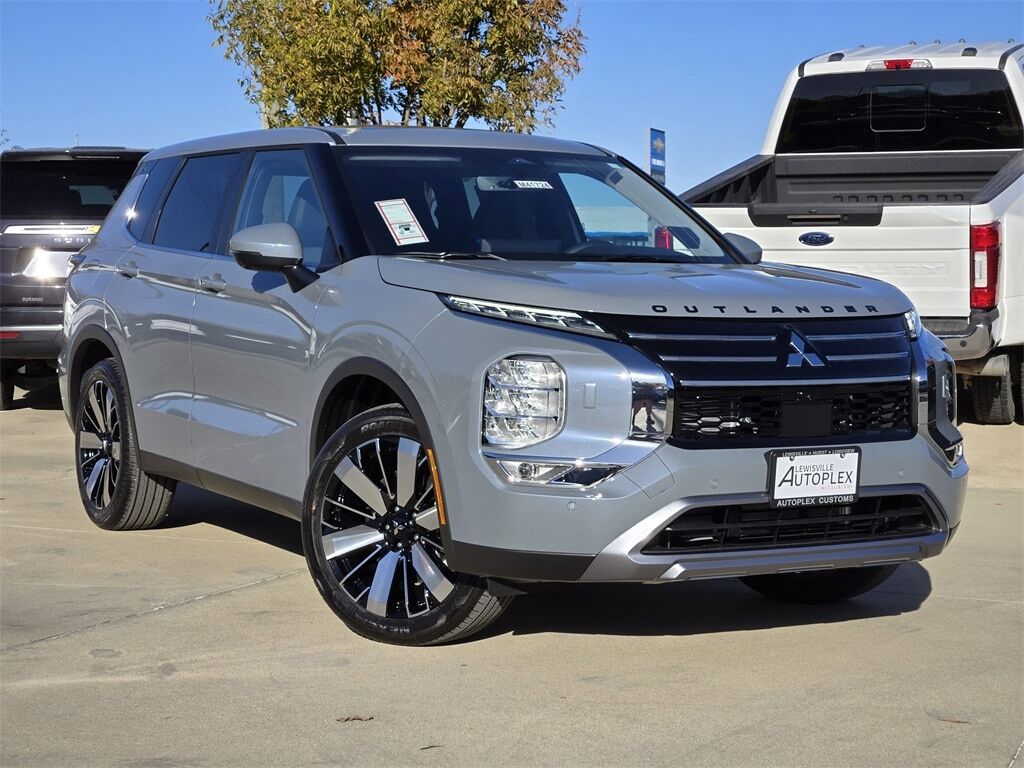 2026 MITSUBISHI Outlander