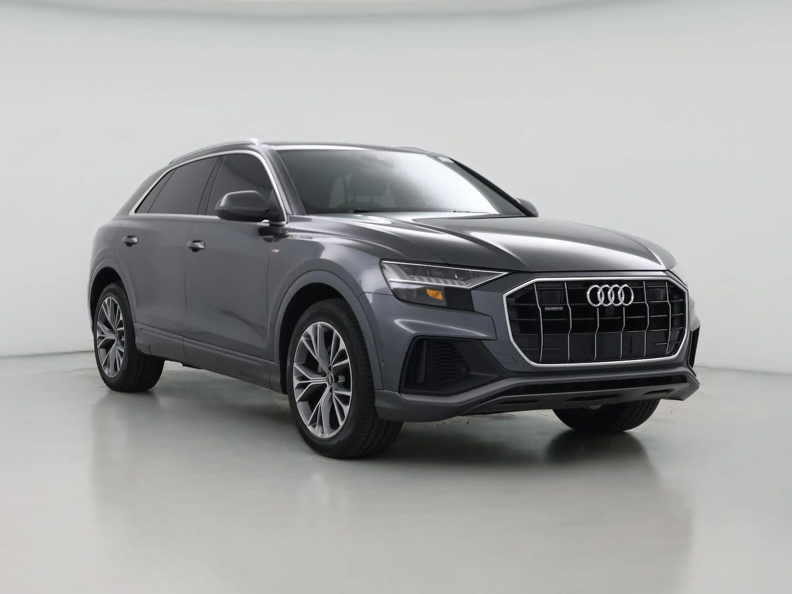 2021 AUDI Q8