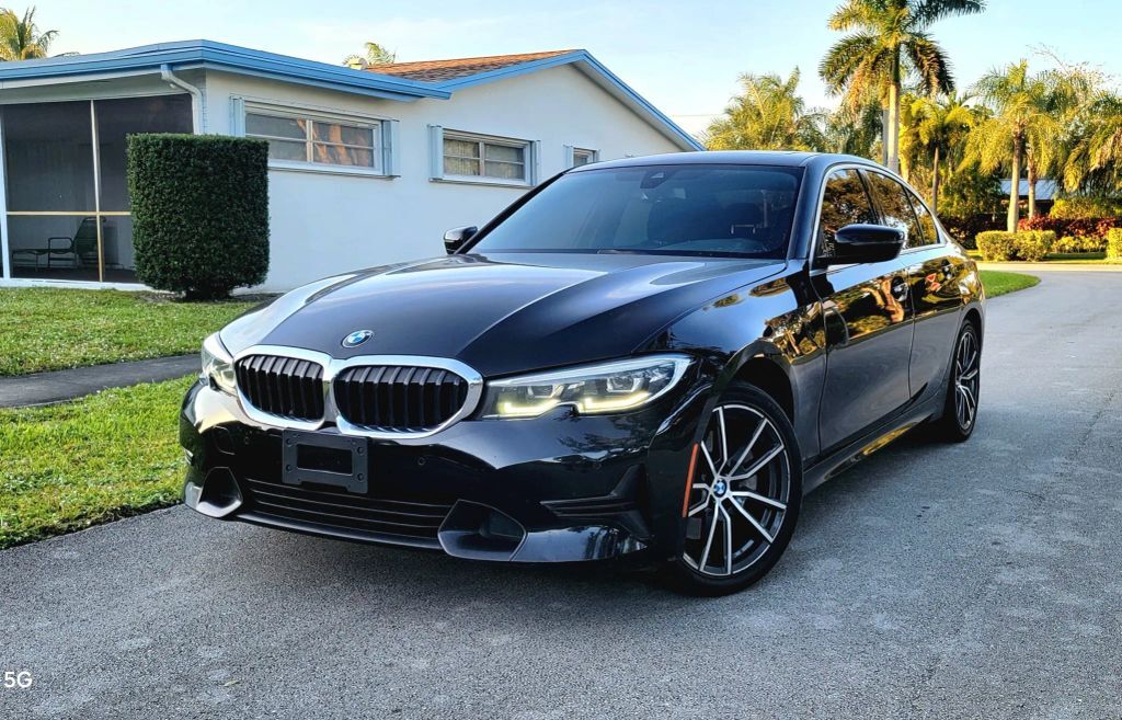 2020 BMW 330i
