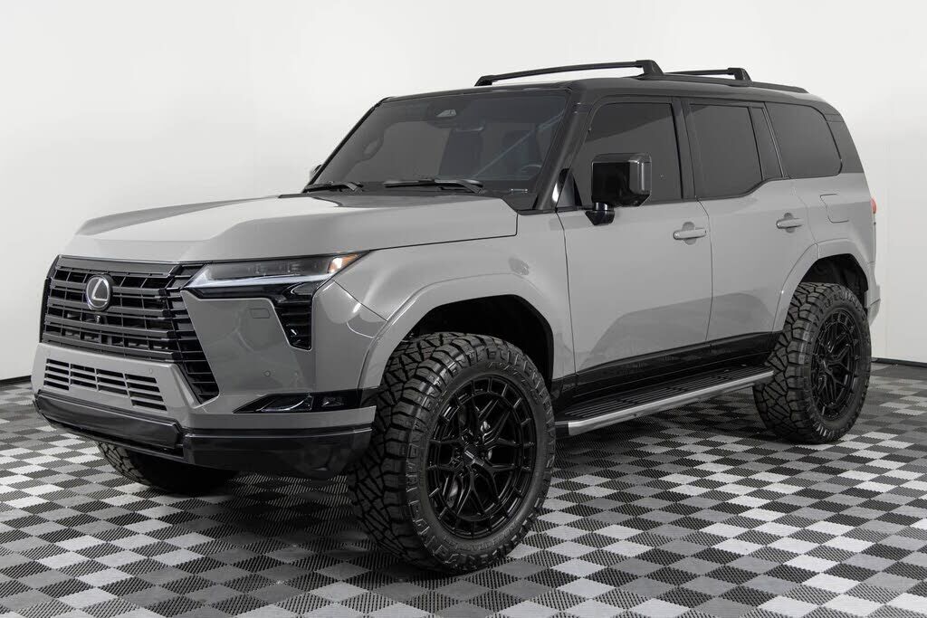2024 LEXUS GX