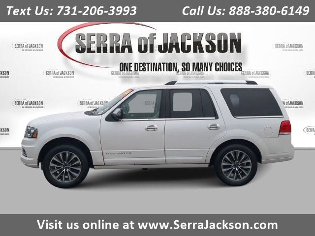 2017 LINCOLN Navigator