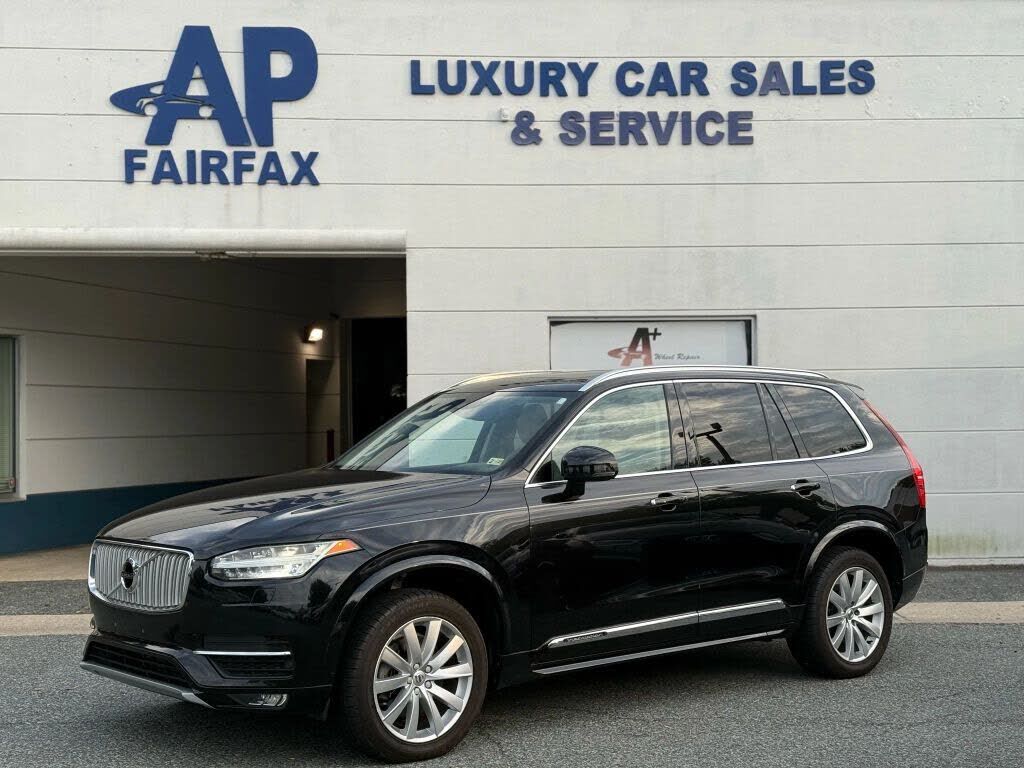2016 VOLVO XC90
