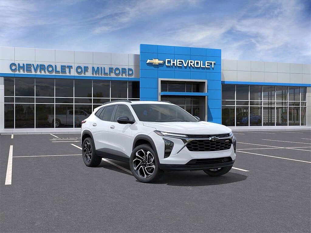 2026 CHEVROLET Trax
