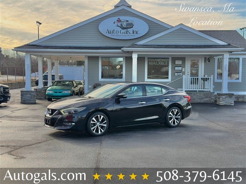 2016 NISSAN Maxima