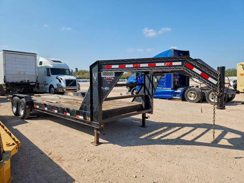 2011 LAMAR TRAILERS LAMAR TRAILERS