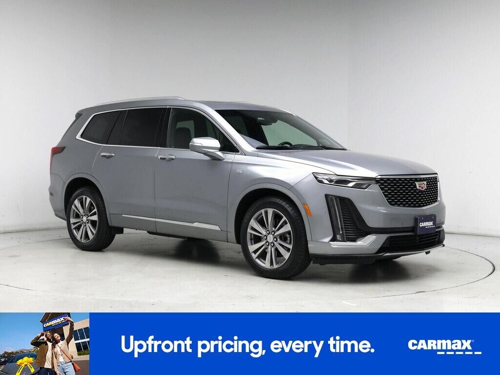 2025 CADILLAC XT6