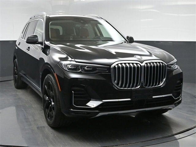 2021 BMW X7