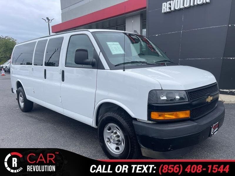 2023 CHEVROLET Express