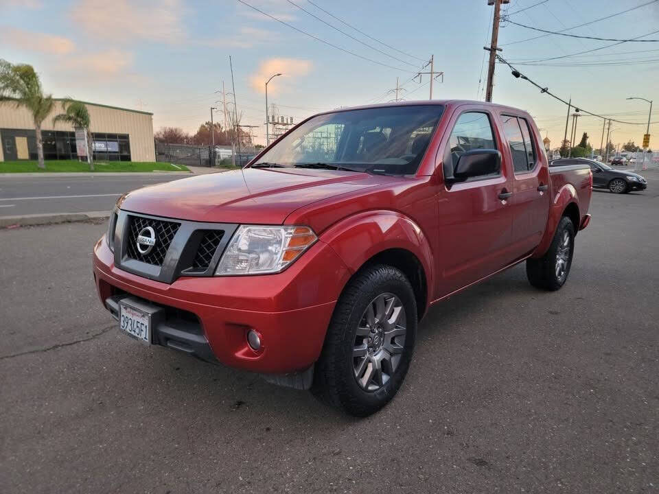 2012 NISSAN Frontier