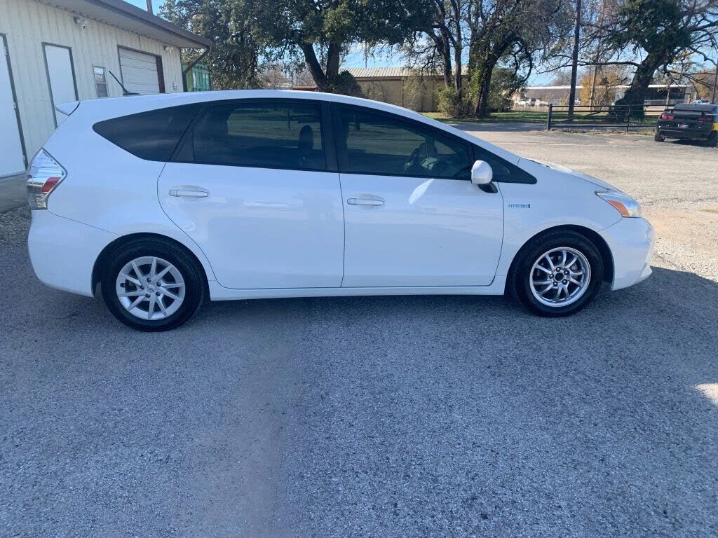 2014 TOYOTA Prius