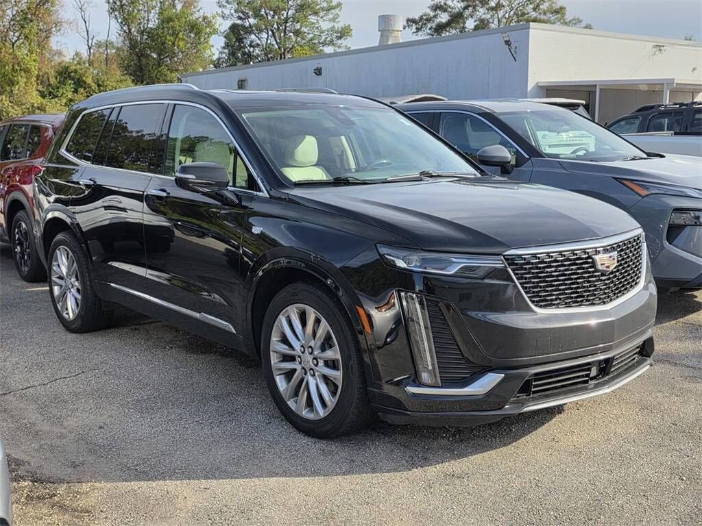 2020 CADILLAC XT6