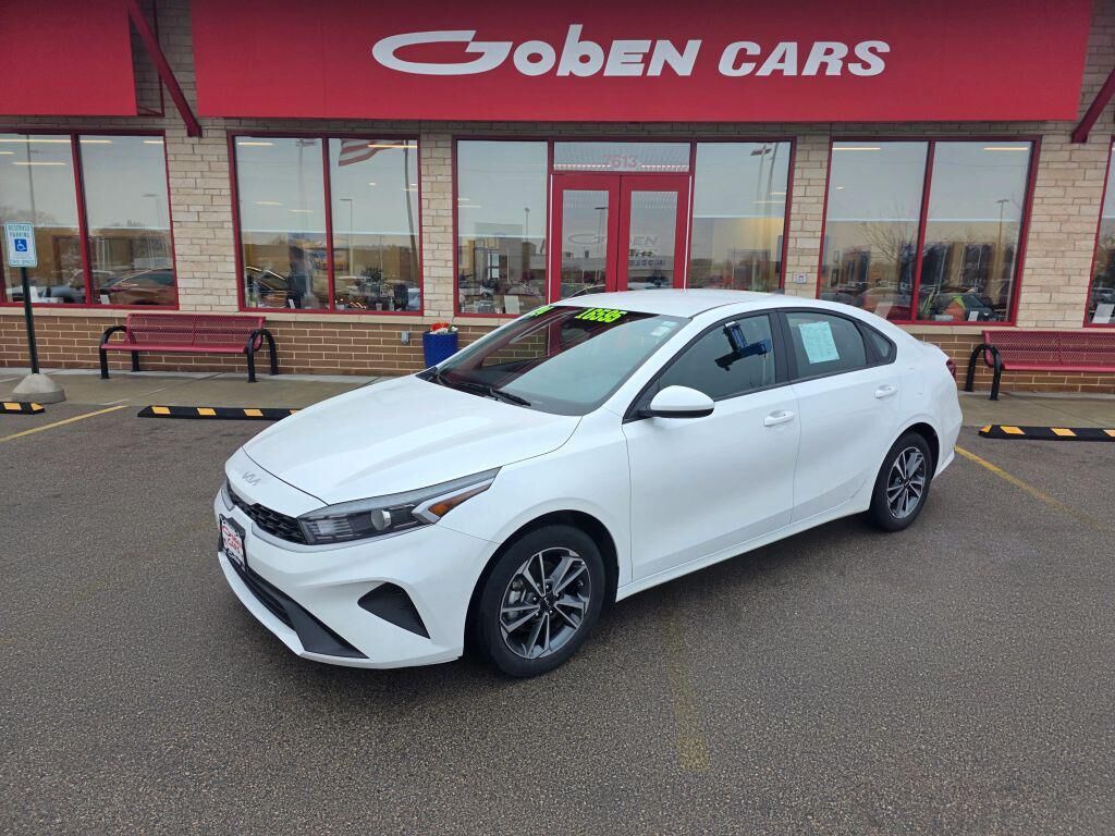 2024 KIA Forte